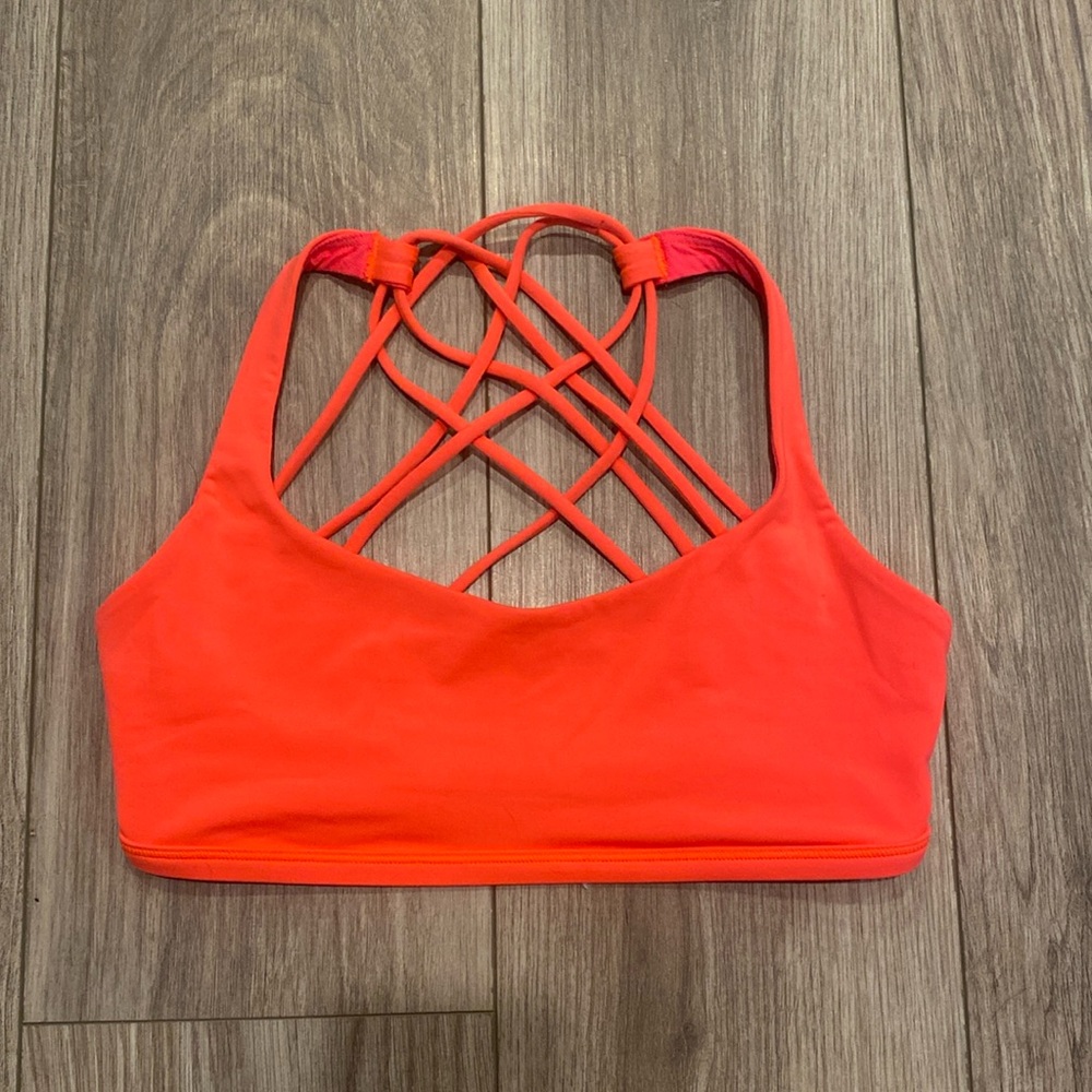 Lululemon Free to be Zen bra